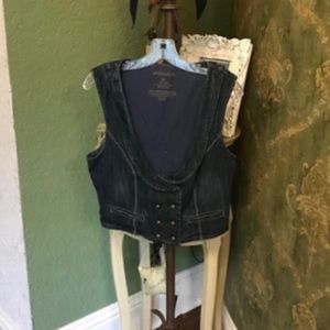 DENIM BUTTON DOWN VEST TOP SIZE XL